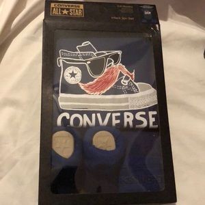 New converse infant set 0-6 mos